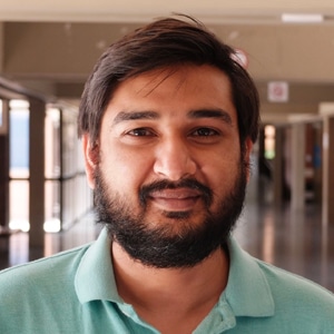portrait of Abhinav Khemka